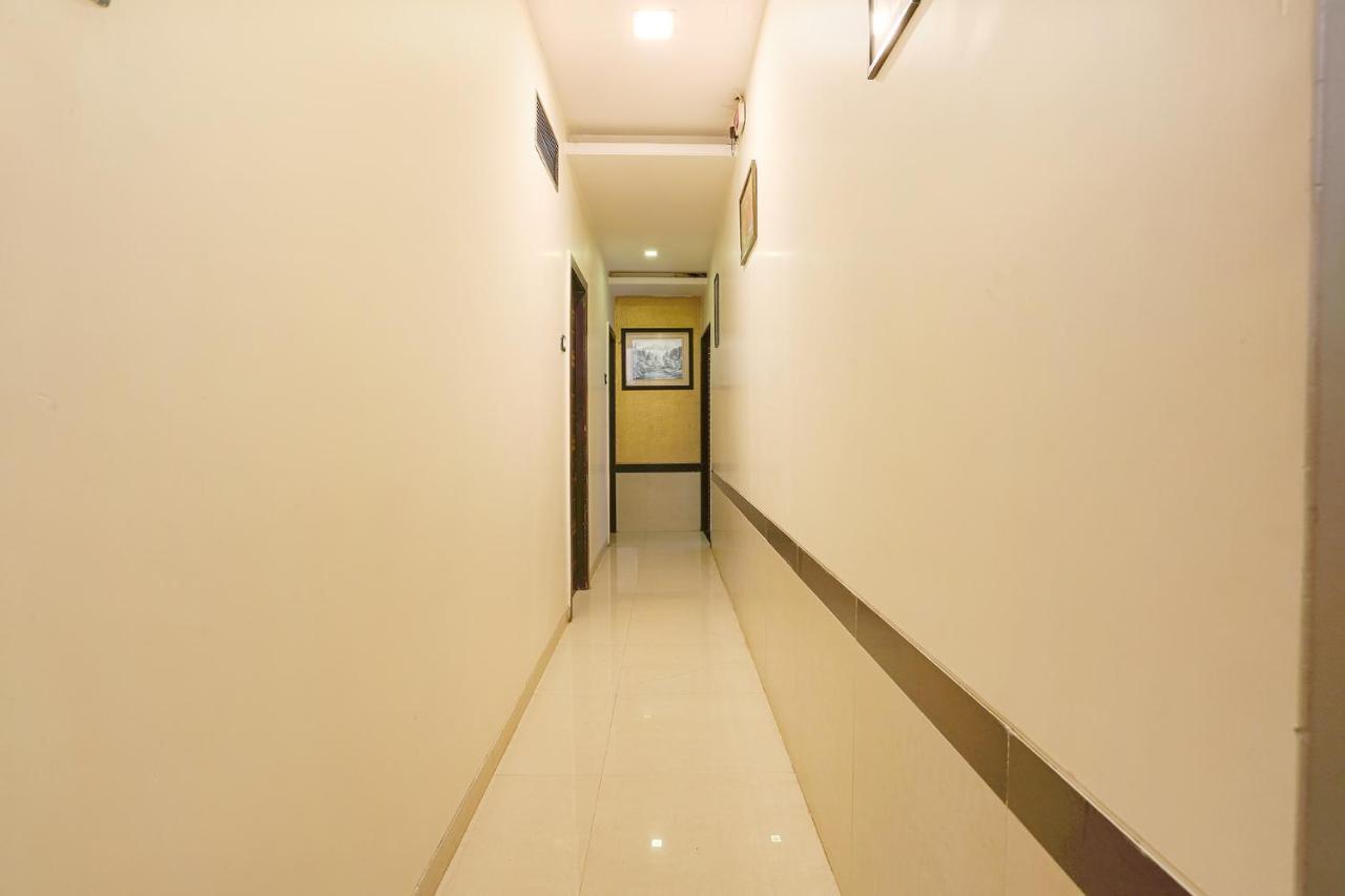 Hotel Aksa Powai 뭄바이 외부 사진